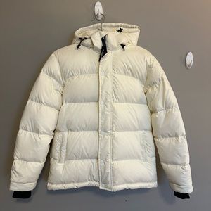 TNA Aritzia Super Puff XS Off-White
